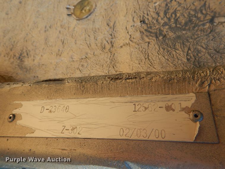 image for item FA9368 (2) Freightliner Classic hoods