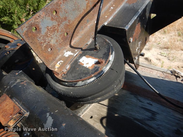 image for item FA9370 Steerable pusher axle