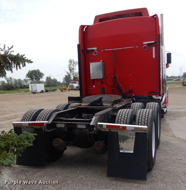 image for item FK9259 1999 Kenworth W900  semi truck