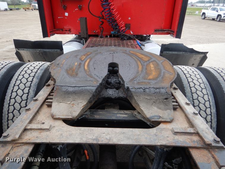 image for item FK9259 1999 Kenworth W900  semi truck