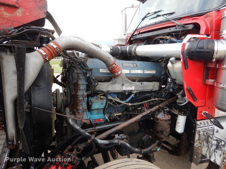 image for item FK9259 1999 Kenworth W900  semi truck