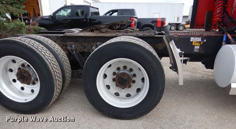 image for item FK9259 1999 Kenworth W900  semi truck