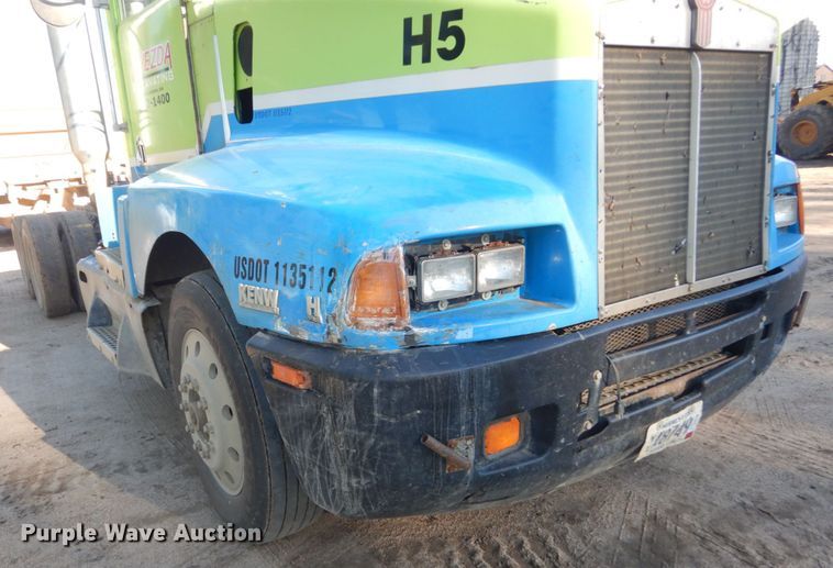 image for item FK9397 1988 Kenworth T600  semi truck