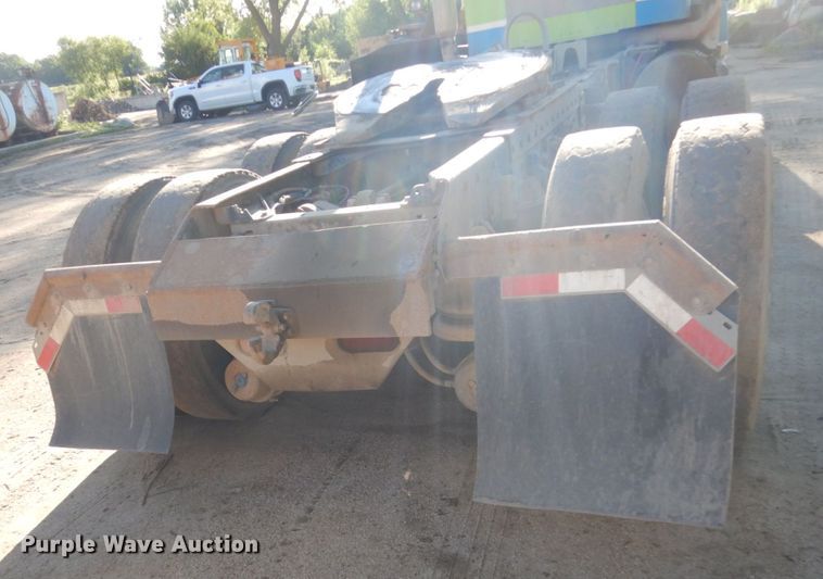 image for item FK9397 1988 Kenworth T600  semi truck