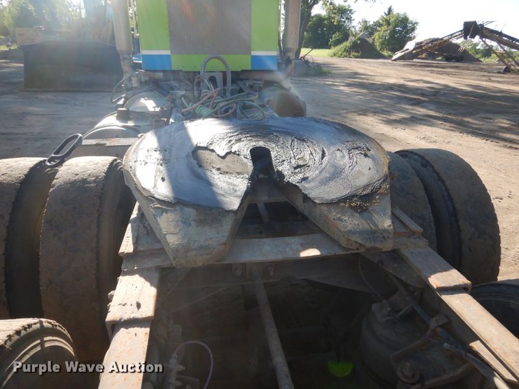 image for item FK9397 1988 Kenworth T600  semi truck