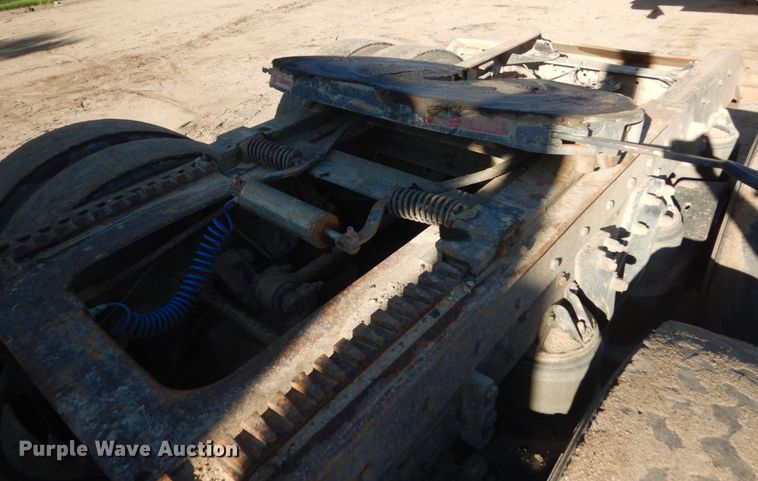 image for item FK9397 1988 Kenworth T600  semi truck