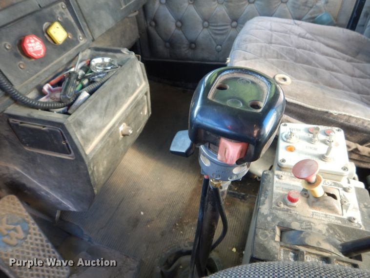 image for item FK9397 1988 Kenworth T600  semi truck