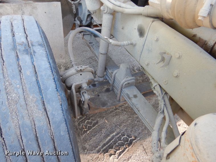 image for item FK9397 1988 Kenworth T600  semi truck