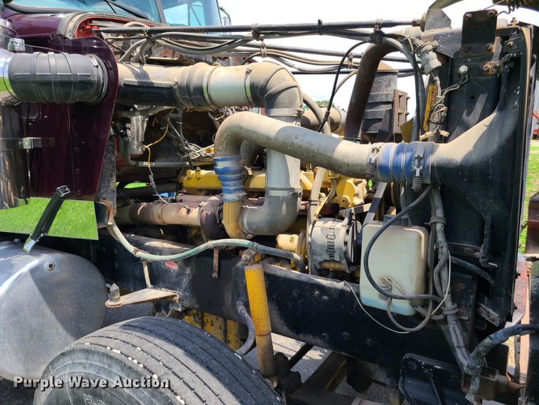 image for item FX9521 1993 Western Star 4900  semi truck