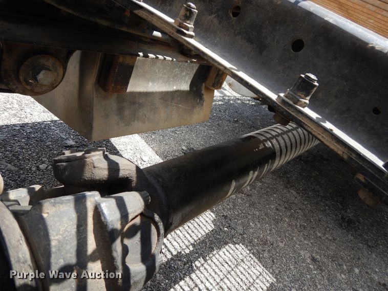 image for item GT9303 2005 Mack CX  semi truck