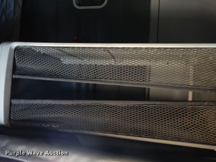 image for item GT9308 2004 Freightliner Columbia semi truck