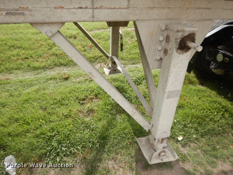 image for item GT9342 1998 Clement end dump trailer