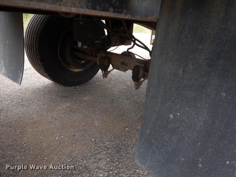 image for item GT9354 1998 Lufkin FLH flatbed trailer