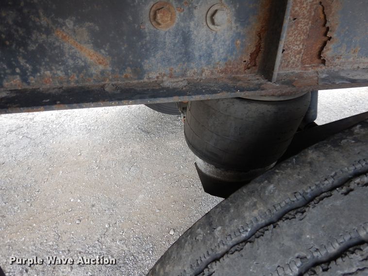 image for item GT9354 1998 Lufkin FLH flatbed trailer