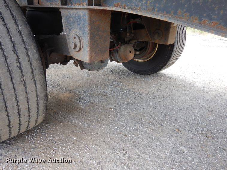 image for item GT9354 1998 Lufkin FLH flatbed trailer