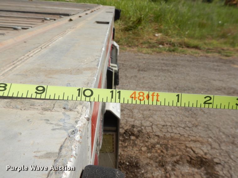 image for item GT9355 2004 Manac flatbed trailer