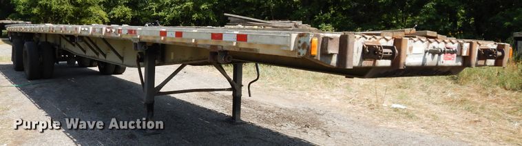 image for item GT9356 1995 Fruehauf flatbed trailer