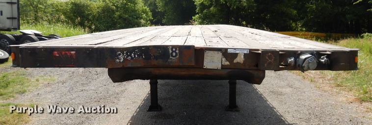 image for item GT9357 1998 Wabash flatbed trailer