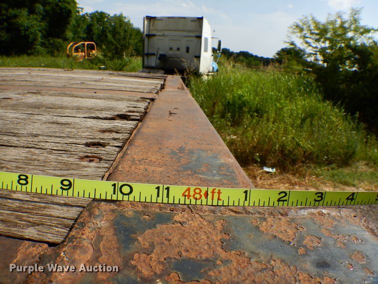 image for item GT9357 1998 Wabash flatbed trailer