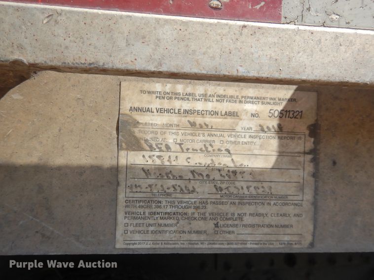 image for item GT9385 1993 Featherlite flatbed trailer