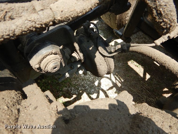 image for item GV9096 2001 International 9400i  semi truck