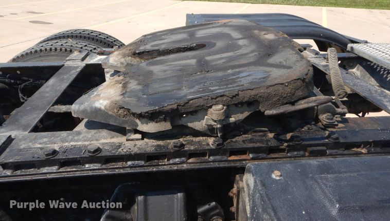 image for item GV9098 2006 Peterbilt 385  semi truck