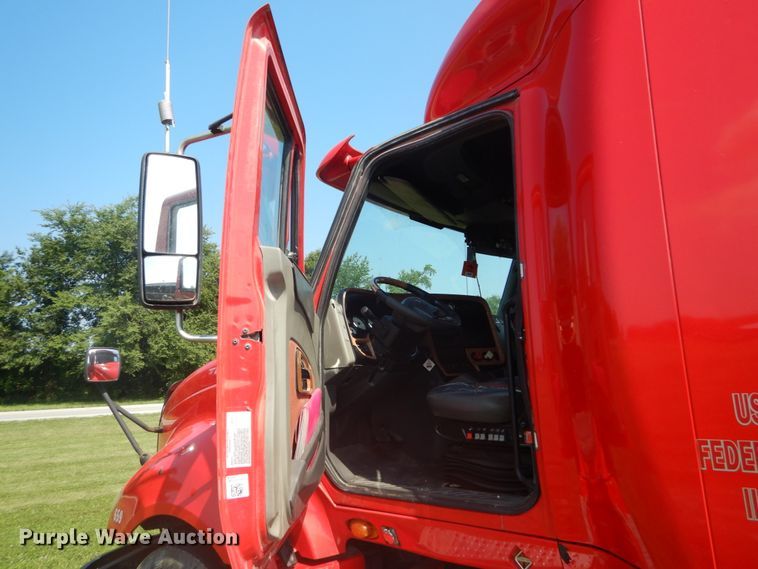 image for item GV9099 2011 International ProStar  semi truck