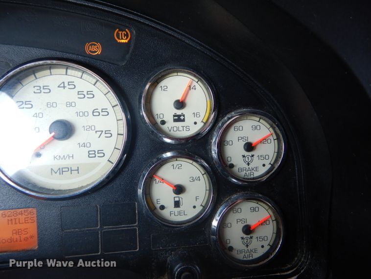 image for item GV9099 2011 International ProStar  semi truck