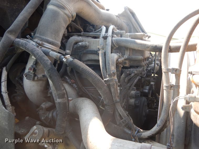 image for item GV9099 2011 International ProStar  semi truck