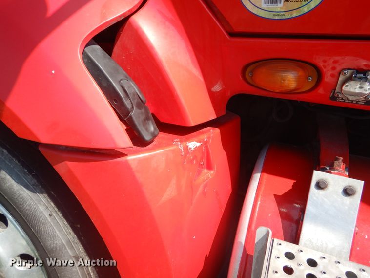 image for item GV9099 2011 International ProStar  semi truck