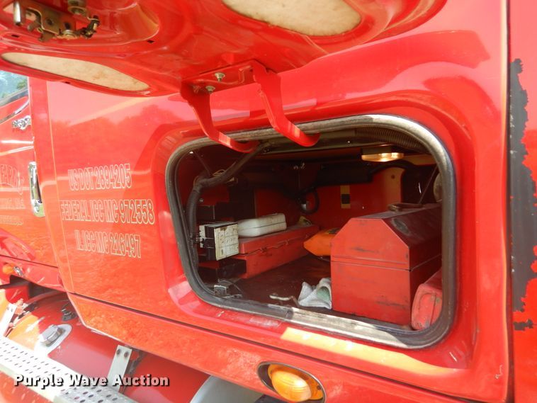 image for item GV9099 2011 International ProStar  semi truck