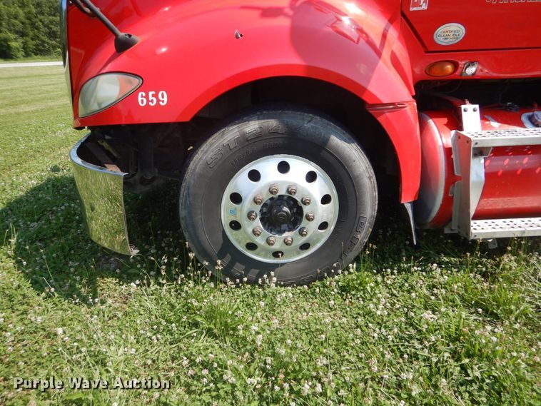 image for item GV9099 2011 International ProStar  semi truck