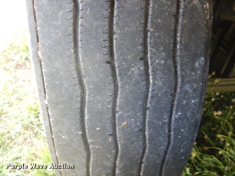 image for item GV9099 2011 International ProStar  semi truck