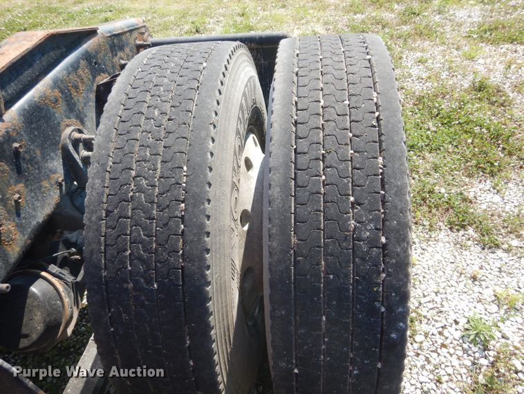 image for item GV9099 2011 International ProStar  semi truck