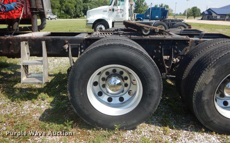 image for item GV9099 2011 International ProStar  semi truck