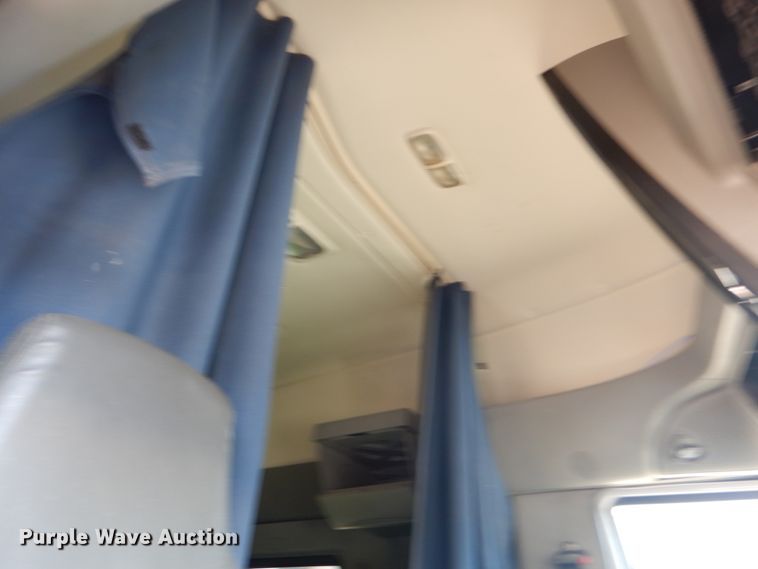 image for item GV9101 2011 International ProStar Premium  semi truck