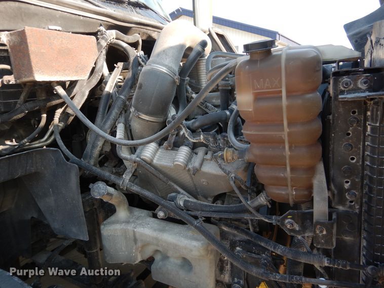 image for item GV9101 2011 International ProStar Premium  semi truck