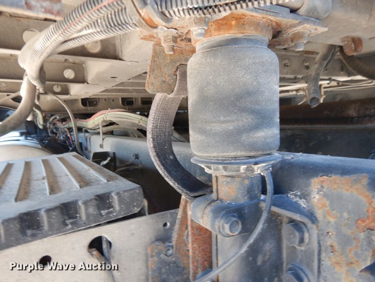 image for item GV9101 2011 International ProStar Premium  semi truck