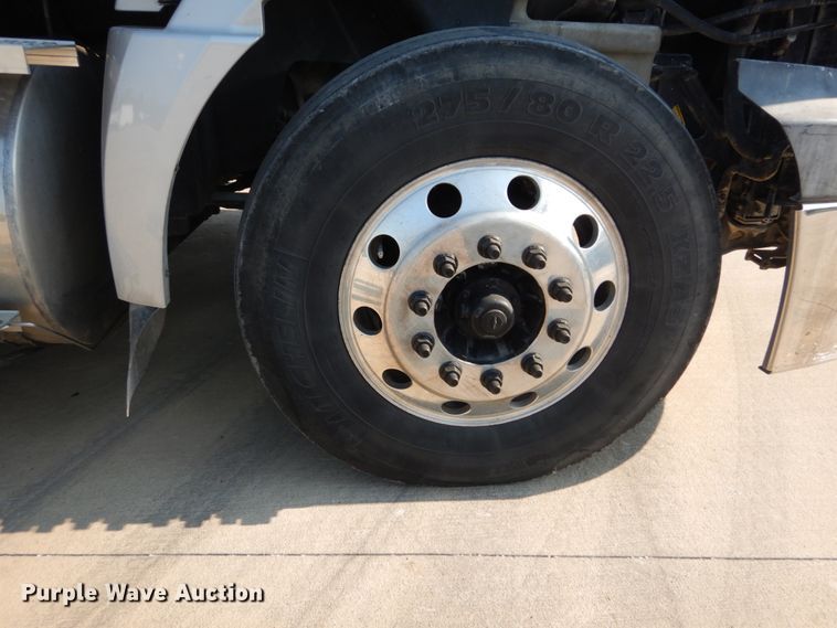 image for item GV9101 2011 International ProStar Premium  semi truck