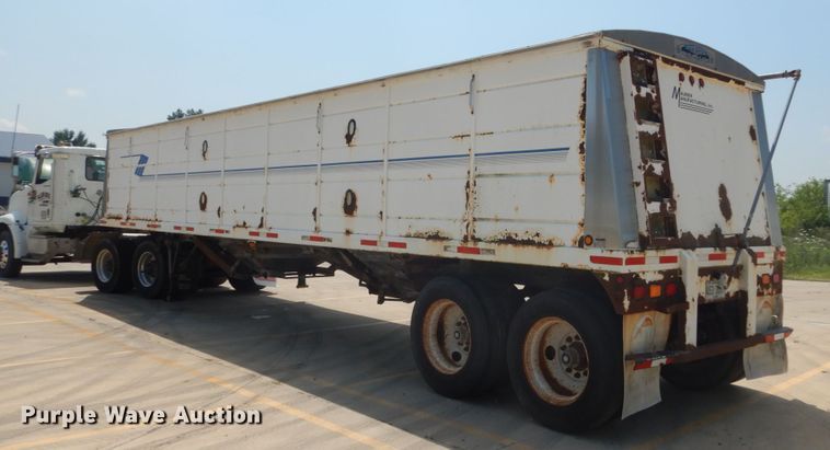 image for item GV9103 2000 Maurer double hopper bottom grain trailer