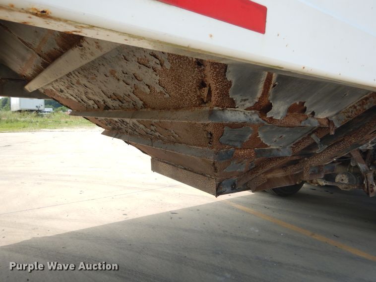 image for item GV9103 2000 Maurer double hopper bottom grain trailer