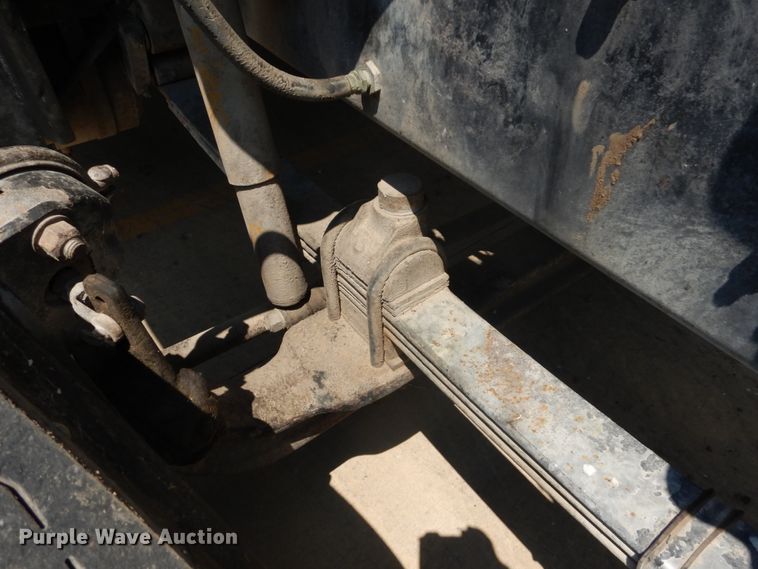 image for item GV9104 1993 Mack CH613  semi truck