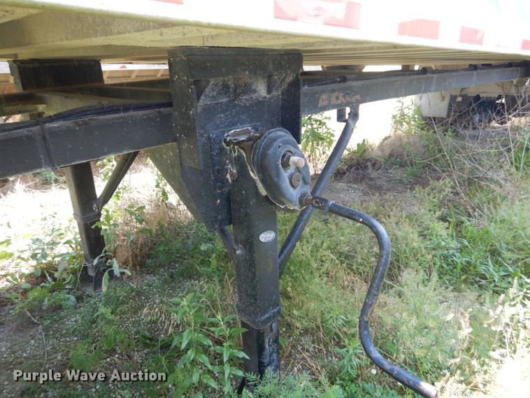 image for item GV9107 1984 Ravens end dump trailer