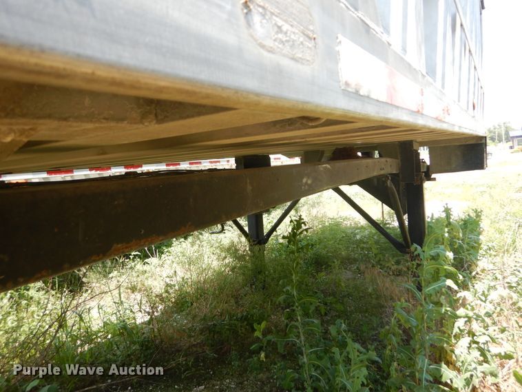 image for item GV9107 1984 Ravens end dump trailer