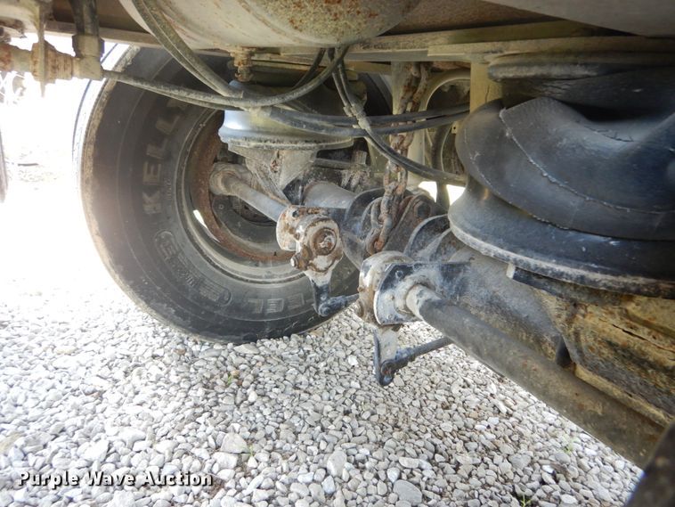 image for item GV9107 1984 Ravens end dump trailer