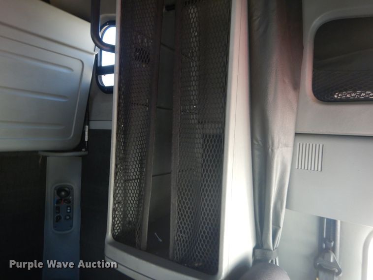 image for item GV9108 2007 Freightliner Century Classic ST  semi truck