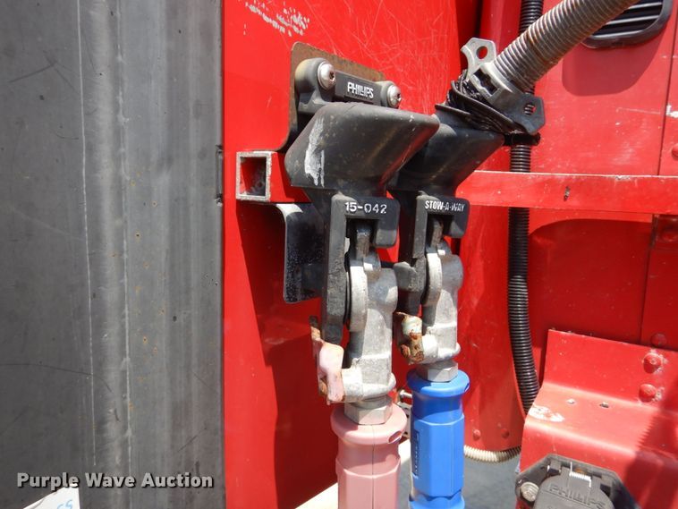 image for item GV9108 2007 Freightliner Century Classic ST  semi truck