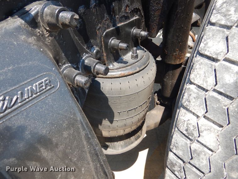 image for item GV9108 2007 Freightliner Century Classic ST  semi truck