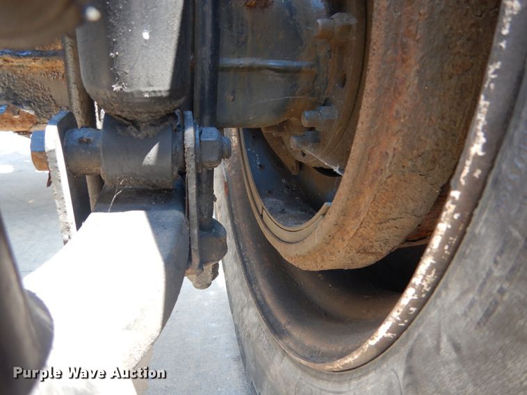 image for item GV9108 2007 Freightliner Century Classic ST  semi truck