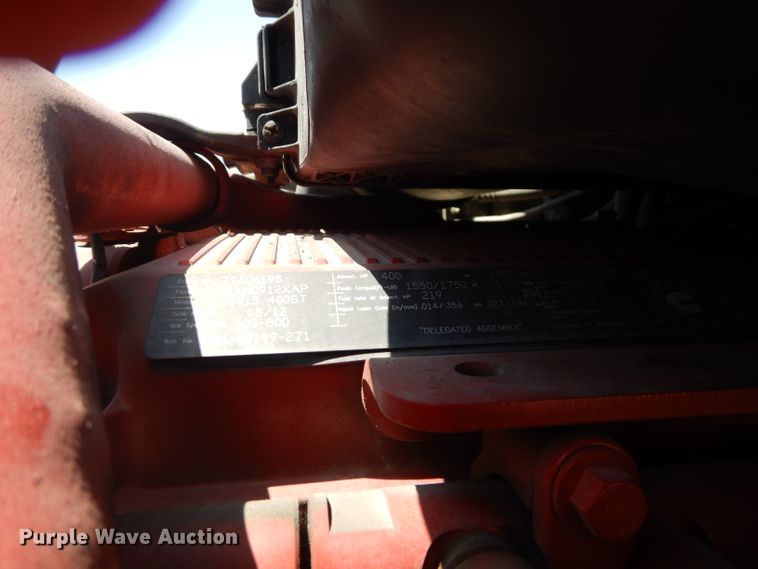 image for item HC9061 2013 Freightliner Cascadia  semi truck